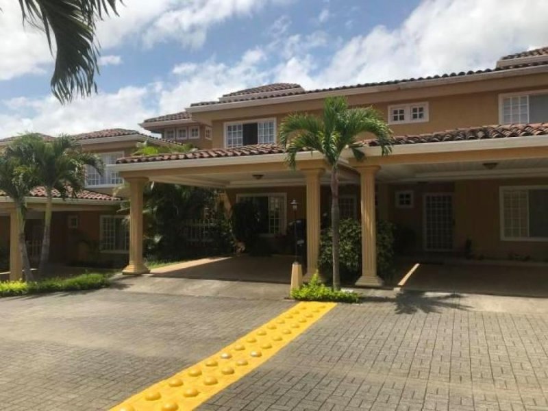 Foto Casa en Venta en VillaEscazu, Escazú, San José - U$D 185.000 - CAV23991 - BienesOnLine