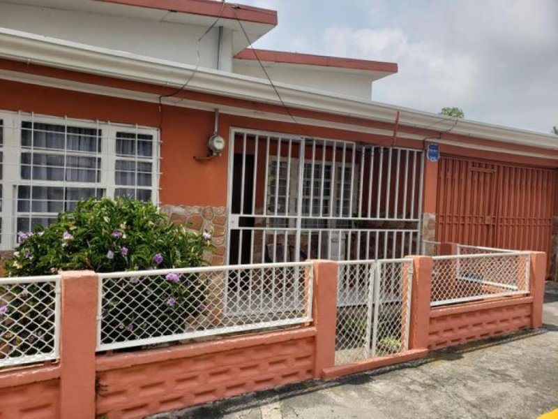 Casa en Venta en  Heredia, Heredia