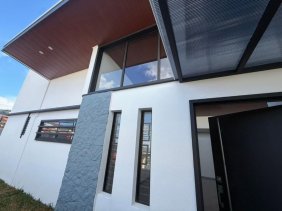 Casa en Venta en  Desamparados, San José