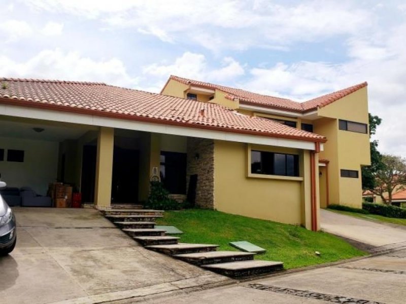 Foto Casa en Venta en Escazú, San José - U$D 390.000 - CAV24769 - BienesOnLine