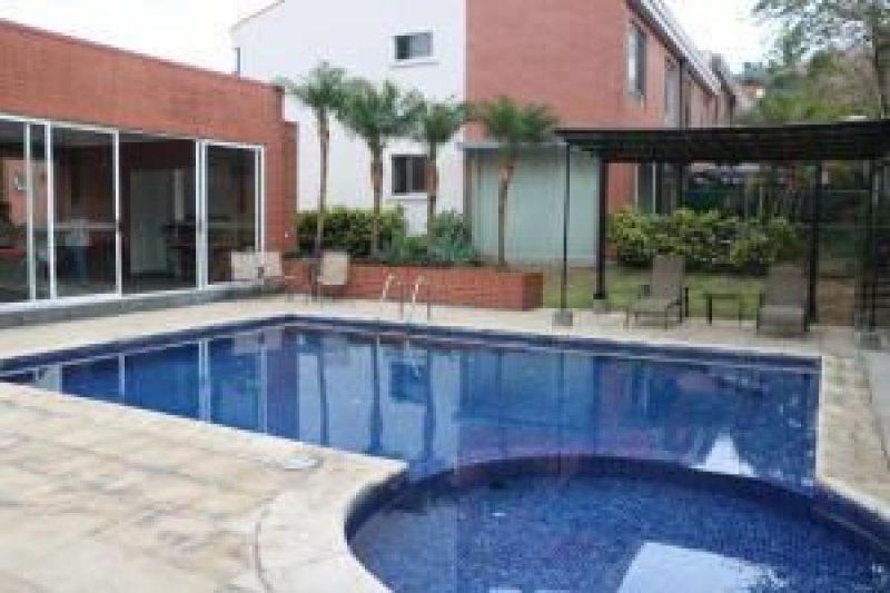 Foto Casa en Venta en Escazú, San José - U$D 175.000 - CAV23965 - BienesOnLine