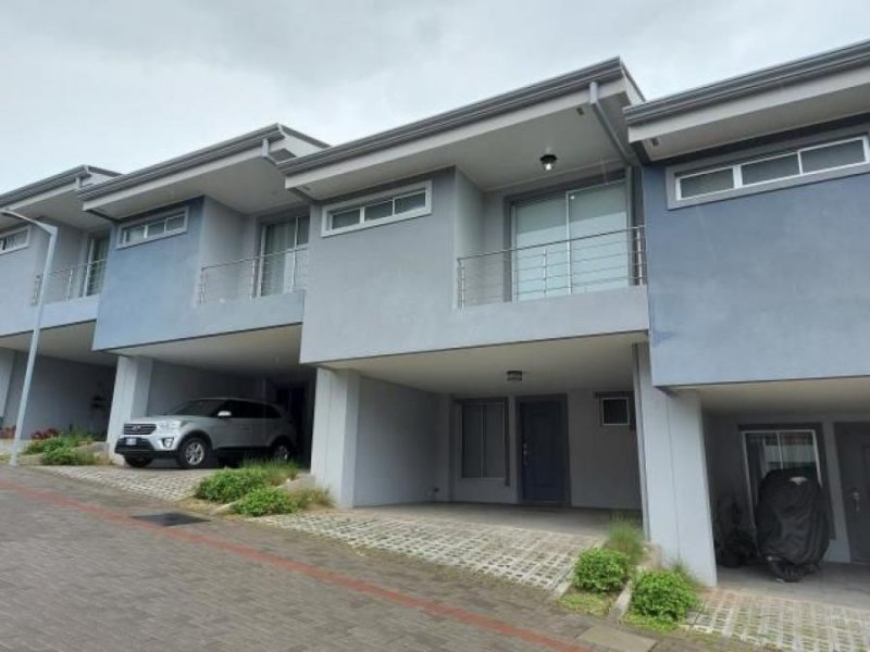 Foto Casa en Venta en Moravia, San José - U$D 180.000 - CAV26621 - BienesOnLine