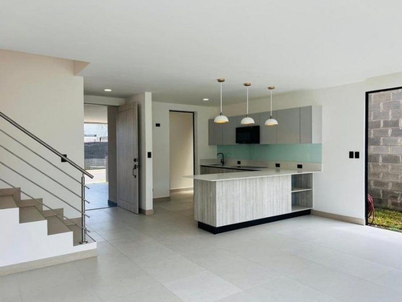 MLS-25-1738 LS ALQUILER CASA SANTA ANA SAN JOSE