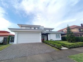 Casa en Venta en SAN ISIDRO HEREDIA San Isidro, Heredia