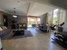 MLS-25-679 LS VENTA CASA ULLOA HEREDIA