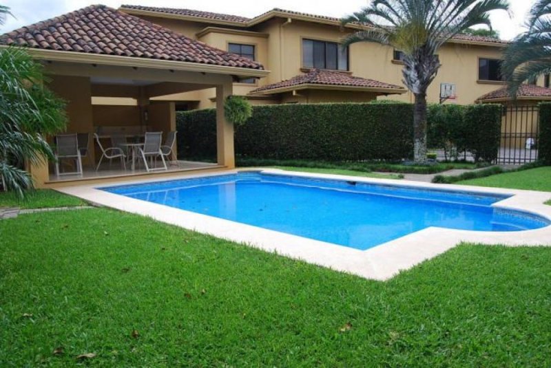 Foto Casa en Alquiler en Escazú, San José - U$D 3.500 - CAA23419 - BienesOnLine