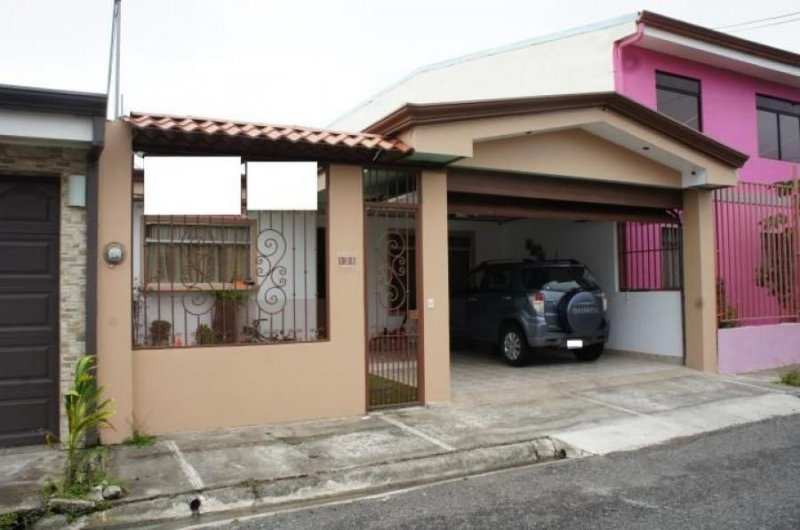 Foto Casa en Venta en Cartago, Cartago - U$D 96.500 - CAV24194 - BienesOnLine