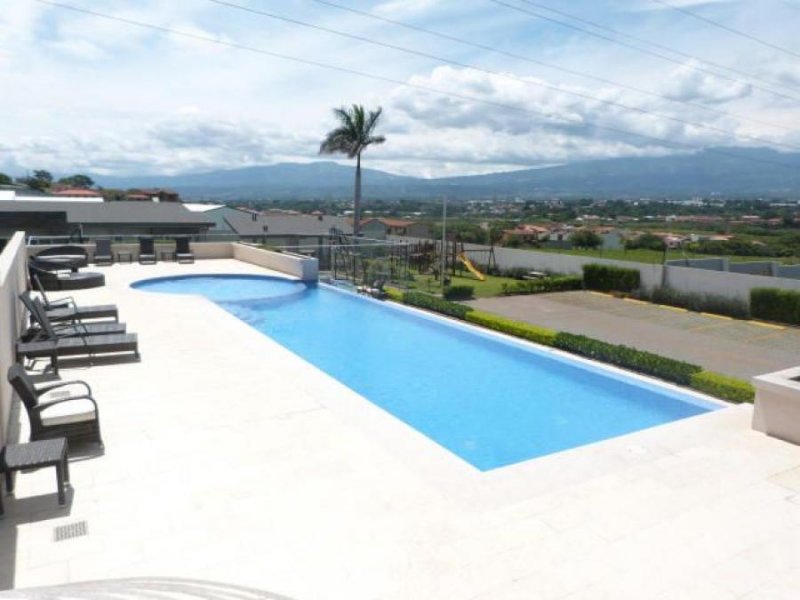 Foto Casa en Venta en Escazú, San José - U$D 210.000 - CAV24636 - BienesOnLine