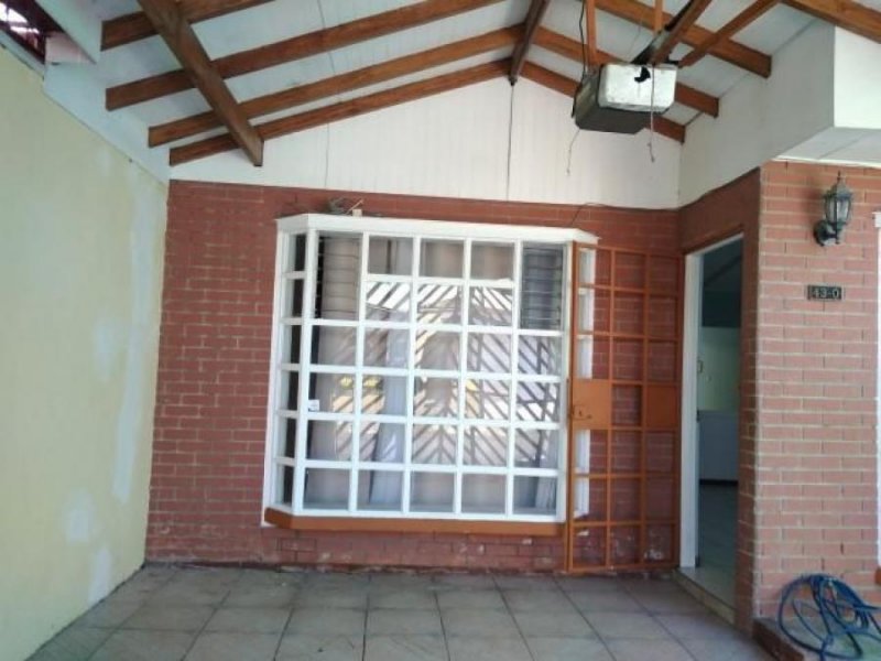 Foto Casa en Venta en Cartago, Cartago - ¢ 39.900.000 - CAV24269 - BienesOnLine