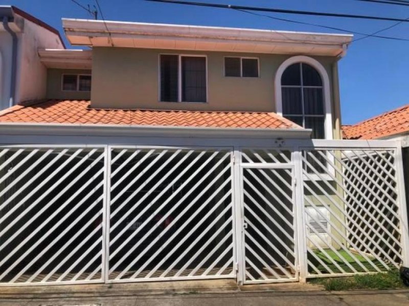 Foto Casa en Venta en Ulloa, Heredia - U$D 145.000 - CAV22783 - BienesOnLine