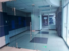 Oficina en Venta en  San José, San José