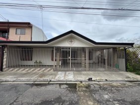 Casa en Venta en  San Nicolás, Cartago