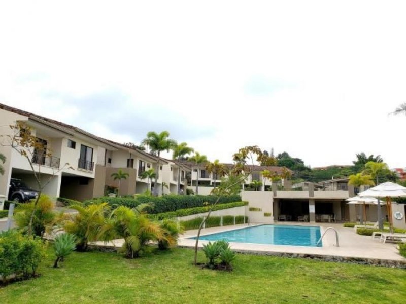 Foto Casa en Venta en Escazú, San José - U$D 320.000 - CAV25437 - BienesOnLine