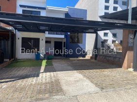 Apartamento en Alquiler en  Heredia, Heredia