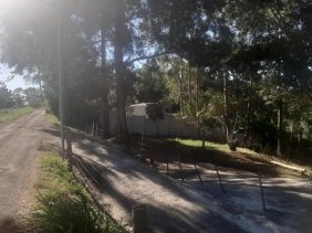 Se vende amplio lote de 3,400m2 en San Miguel de Heredia 25-129