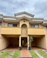 Casa en Venta en  Ulloa, Heredia