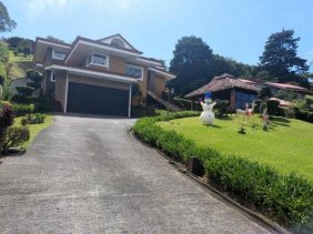 Casa en Venta en Platanares Moravia, San José