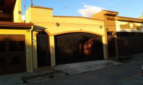 Casa en Venta en  Heredia, Heredia