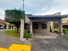 Casa en Venta en  San Francisco, Heredia