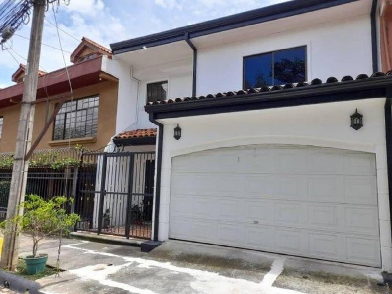 Casa en Venta en San Rafael Escazú, San José