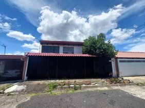 Casa en Venta en  Barva, Heredia