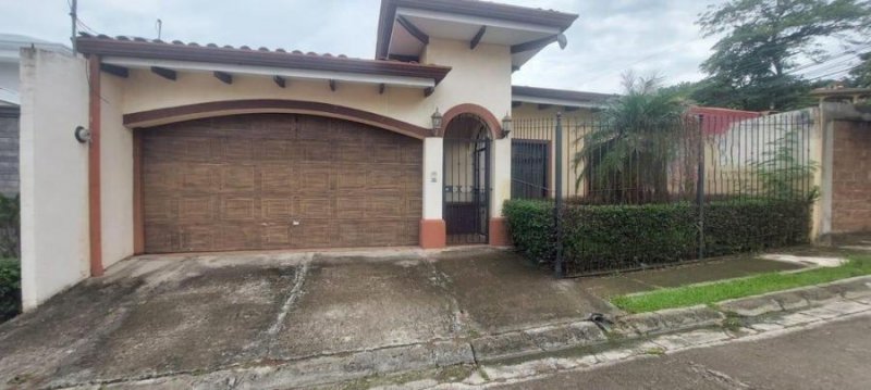 Casa en Venta en Pozos Santa Ana, San José