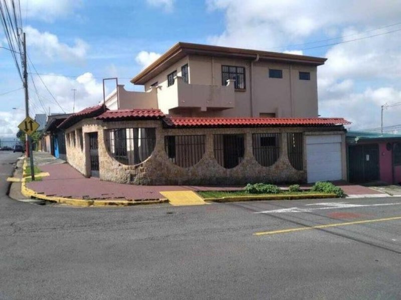 Casa en Venta en Centro de Heredia Heredia, Heredia
