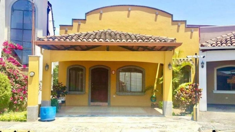 Casa en Venta en San Francisco Heredia, Heredia
