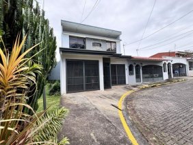 Casa en Venta en  Mercedes, Heredia
