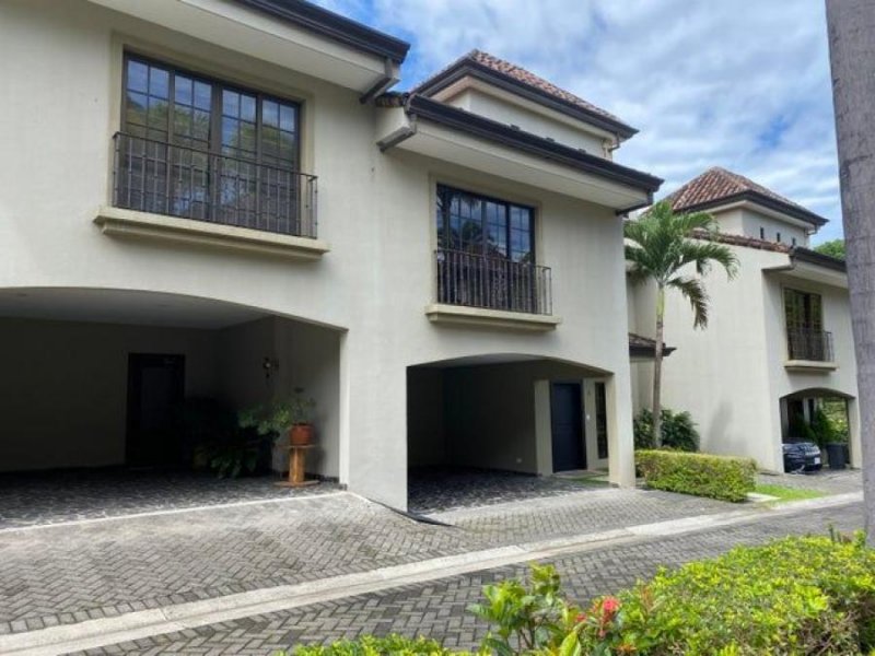 Foto Casa en Venta en San Rafael, Escazú, San José - U$D 575.000 - CAV82274 - BienesOnLine