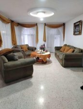 Casa en Venta en LLorente Tibás, San José