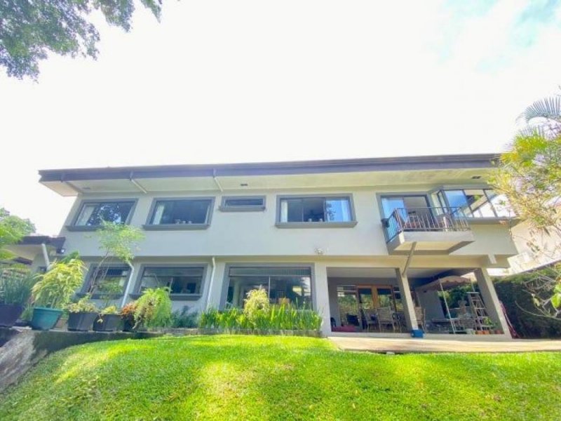Casa en Venta en Pozos Santa Ana, San José