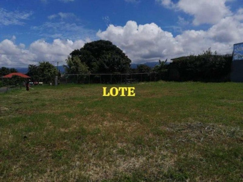 Se vende lote plano de 381m2 en San Francisco Heredia 25-1314