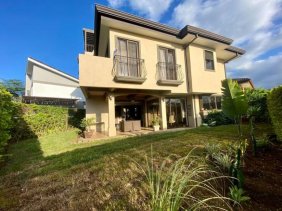 Casa en Venta en  Ulloa, Heredia