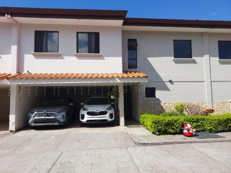Casa en Venta en Pozos Santa Ana, San José