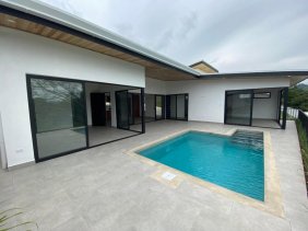 Casa en Venta en  Atenas, Alajuela