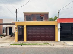 Casa en Venta en  El Guarco, Cartago