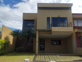 Casa en Venta en  Desamparados, Alajuela