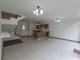 Casa en Venta en  San Miguel, Heredia