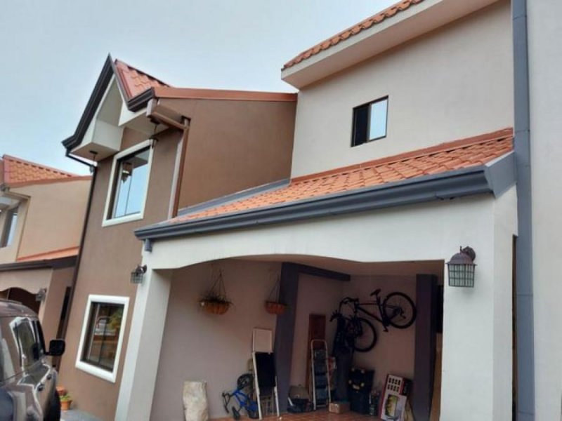 Casa en Venta en  San Rafael, Heredia
