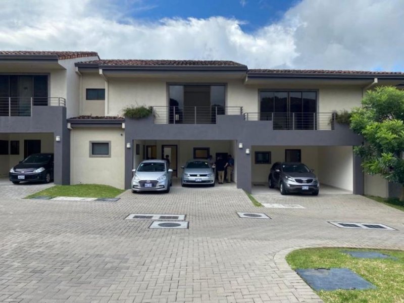 Foto Casa en Venta en Santa Ana, San José - U$D 310.000 - CAV51887 - BienesOnLine