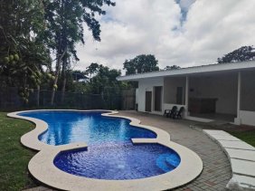 Casa en Venta en  Montes de Oca, San José