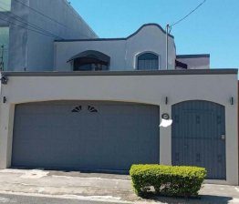 Casa en Venta en  Santa Ana, San José