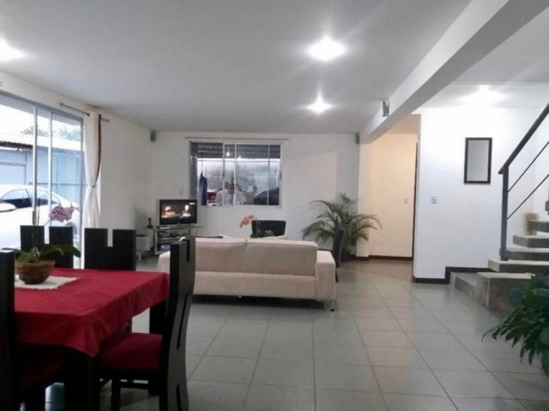 Foto Casa en Venta en Santa Bárbara, Heredia - U$D 225.000 - CAV54679 - BienesOnLine