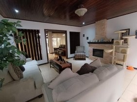 Casa en Venta en santo Tomás Santo Domingo, Heredia