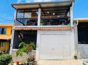 Venta de Casa + APTO en San Rafael de Montes de Oca. RAH 26-1715