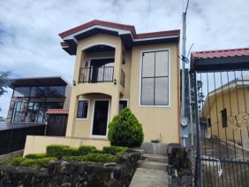 Casa en Venta en  Pacayas, Cartago