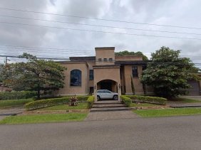 Casa en Venta en  Guácima, Alajuela