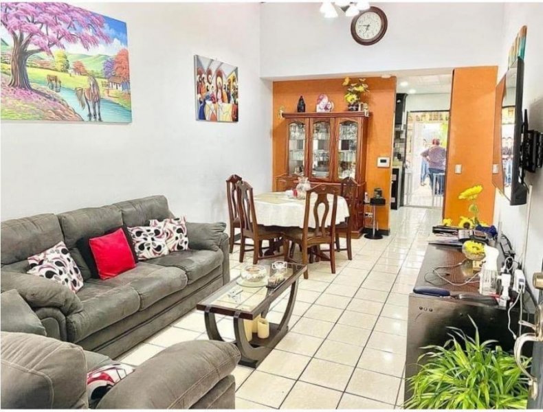 Venta de casa de una planta en resindencial con seguridad en Ipis, Goicoechea #MA004