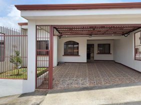 Casa en Venta en  Santo Domingo, Heredia